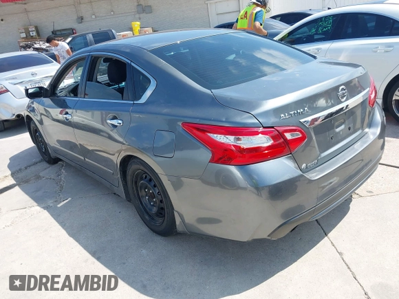2017 Nissan Altima SV with VIN 1N4AL3AP7HC220535, listed as a IAAI auction lot 42422035 with 102,346 mi miles and . Bid and sale history available at DreamBid. Image 3.