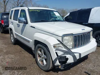 2008 Jeep Liberty Limited with VIN 1J8GN58K08W158293, listed as a IAAI auction lot 41991196 with 183,329 mi miles and . Bid and sale history available at carsss.com. Image 6.