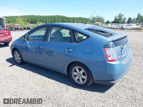 2004 Toyota Prius with VIN JTDKB20U540109710, listed as a IAAI auction lot 42208286 with 277,935 mi miles and . Bid and sale history available at DreamBid. Image 3.