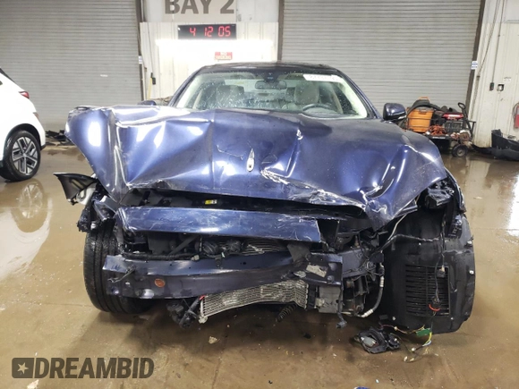 2014 Jaguar XJ Portfolio with VIN SAJWJ2GD5E8V69562, listed as a Copart auction lot 87737195 with 100,525 mi miles and Salvage title. Bid and sale history available at DreamBid. Image 5.