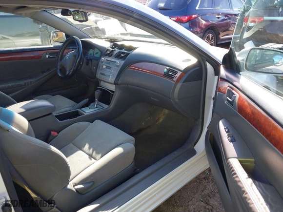 2006 Toyota Camry Solara SE with VIN 4T1CE30P56U656687, listed as a IAAI auction lot 41751810 with 234,904 mi miles. Bid and sale history available at carsss.com. Image 5.