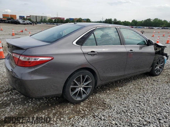2015 Toyota Camry XLE z VIN 4T1BF1FK4FU956830, wystawiony jako Copart lot #58418565 z przebiegiem 88 771 mil mil oraz Szkoda całkowita • Salvage title. Historia ofert i sprzedaży dostępna na DreamBid. Obrazek 3.
