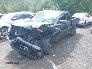 2020 Toyota Tacoma SR z VIN 5TFRZ5CN0LX088271, wystawiony jako IAAI lot #42169345 z przebiegiem 75 654 mil mil oraz . Historia ofert i sprzedaży dostępna na DreamBid. Obrazek 17.