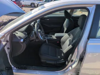 2022 Nissan Altima 2.5 S with VIN 1N4BL4BV2NN401565, listed as a Copart auction lot 49870955 with 42,601 mi miles and Salvage Title. Bid and sale history available at carsss.com. Image 7.