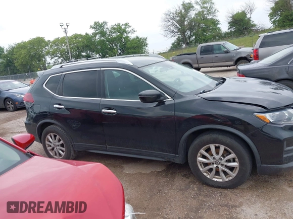 2019 Nissan Rogue SV with VIN KNMAT2MT0KP532404, listed as a IAAI auction lot 42625619 with 111,408 mi miles and . Bid and sale history available at DreamBid. Image 13.