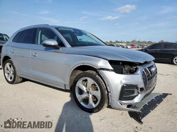 2021 Audi Q5 Prestige with VIN WA1CAAFY1M2007556, listed as a Copart auction lot 87270094 with 51,786 mi miles and Non Repairable. Bid and sale history available at carsss.com. Image 4.
