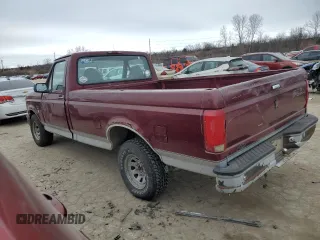 1996 Ford F-150 Special with VIN 1FTEF15Y9TLB37482, listed as a Copart auction lot 42440625 with 125,576 mi miles and Clean Title. Bid and sale history available at carsss.com. Image 2.