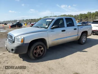 2007 Dodge Dakota ST with VIN 1D7HW28P17S184237, listed as a Copart auction lot 43230605 with 151,993 mi miles and Clean Title. Bid and sale history available at carsss.com. Image 1.