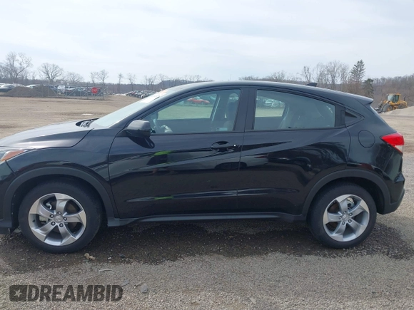 2022 Honda HR-V LX with VIN 3CZRU6H31NM708527, listed as a IAAI auction lot 41823235 with 35,666 mi miles. Bid and sale history available at carsss.com. Image 15.