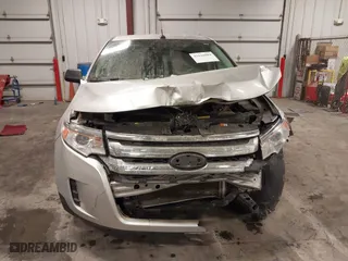 2013 Ford Edge SE with VIN 2FMDK3GC3DBB16709, listed as a IAAI auction lot 41616984 with 206,275 mi miles. Bid and sale history available at carsss.com. Image 6.