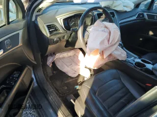 2013 Ford Fusion SE Hybrid with VIN 3FA6P0LU1DR232204, listed as a Copart auction lot 41450515 with 87,616 mi miles and Salvage Title. Bid and sale history available at DreamBid. Image 8.