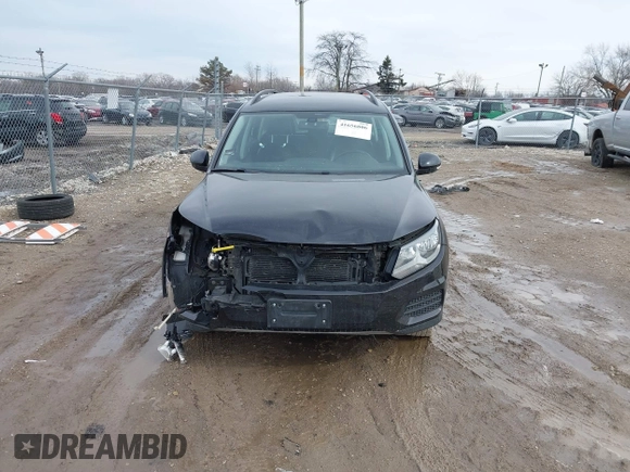 2016 Volkswagen Tiguan S with VIN WVGBV7AX6GW538512, listed as a IAAI auction lot 41656806 with 75,074 mi miles and . Bid and sale history available at DreamBid. Image 13.