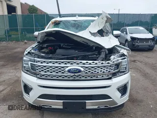 2020 Ford Expedition Max Platinum z VIN 1FMJK1MT1LEB00801, wystawiony jako IAAI lot #42441525 z przebiegiem 40 193 mil mil oraz . Historia ofert i sprzedaży dostępna na DreamBid. Obrazek 12.