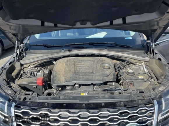 2018 Land Rover Range Rover Velar S z VIN SALYB2RX1JA778174, wystawiony jako Copart lot #59567875 z przebiegiem 74 406 mil mil oraz Czysty tytuł • Clean title. Historia ofert i sprzedaży dostępna na DreamBid. Obrazek 7.