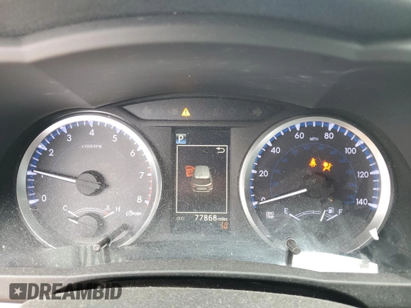 2018 Toyota Highlander LE z VIN 5TDBZRFHXJS907286, wystawiony jako Copart lot #54560925 z przebiegiem 77 868 mil mil oraz Szkoda całkowita • Salvage title. Historia ofert i sprzedaży dostępna na DreamBid. Obrazek 9.
