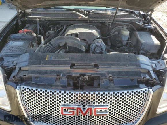 2009 GMC Yukon Denali z VIN 1GKFK03279R279042, wystawiony jako Copart lot #47779045 z przebiegiem 255 869 mil mil oraz Szkody całkowita. Historia ofert i sprzedaży dostępna na DreamBid. Obrazek 12.