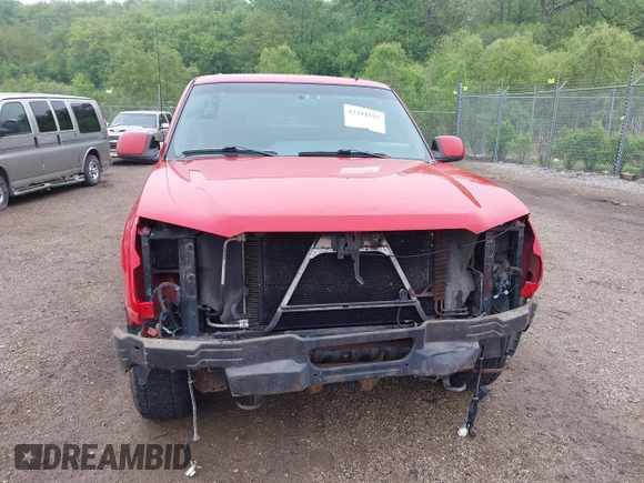 2002 Chevrolet Avalanche z VIN 3GNEC13T02G159096, wystawiony jako IAAI lot #42311525 z przebiegiem 250 924 mil mil oraz . Historia ofert i sprzedaży dostępna na DreamBid. Obrazek 12.