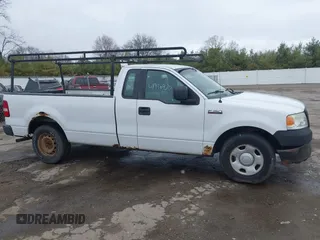2007 Ford F-150 XL with VIN 1FTRF12207NA87325, listed as a IAAI auction lot 41918907 with 283,681 mi miles. Bid and sale history available at carsss.com. Image 13.