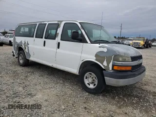2007 Chevrolet Express Passenger with VIN 1GAHG39UX71101095, listed as a Copart auction lot 41585775 with 356,651 mi miles and Salvage title. Bid and sale history available at DreamBid. Image 4.