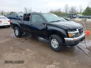 2006 GMC Canyon SLE1 with VIN 1GTDT136168209899, listed as a IAAI auction lot 42003200 with 120,285 mi miles. Bid and sale history available at carsss.com. Image 1.