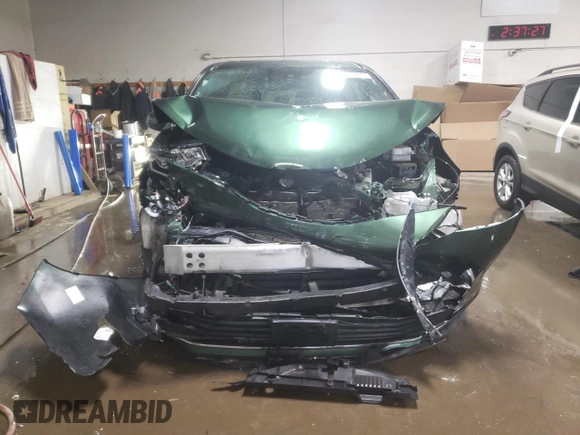 2021 Toyota Sienna XLE with VIN 5TDYRKEC8MS026985, listed as a Copart auction lot 47315875 with 175,673 mi miles and Salvage title. Bid and sale history available at DreamBid. Image 5.