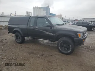 1994 Toyota Pickup DX with VIN 4TAVN13D0RZ292555, listed as a Copart auction lot 86992414 with 103,946 mi miles and Clean title. Bid and sale history available at DreamBid. Image 4.