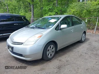 2005 Toyota Prius with VIN JTDKB20U353078084, listed as a IAAI auction lot 42157962 with 170,270 mi miles. Bid and sale history available at carsss.com. Image 2.