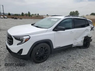 2021 GMC Terrain SLE z VIN 3GKALMEV4ML398415, wystawiony jako Copart lot #52561875 z przebiegiem 54 374 mil mil oraz Szkoda całkowita • Salvage title. Historia ofert i sprzedaży dostępna na DreamBid. Obrazek 1.
