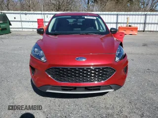 2022 Ford Escape SE with VIN 1FMCU9G68NUA03725, listed as a Copart auction lot 50210135 with 22,821 mi miles and Salvage Title. Bid and sale history available at DreamBid. Image 5.