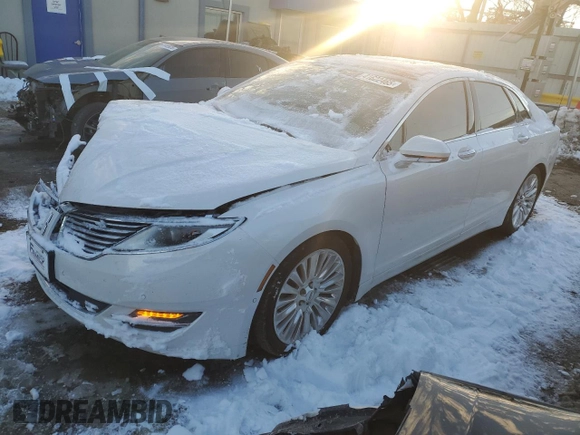 2014 Lincoln MKZ with VIN 3LN6L2GK7ER830501, listed as a Copart auction lot 41622465 with 106,063 mi miles and Salvage title. Bid and sale history available at DreamBid. Image 1.