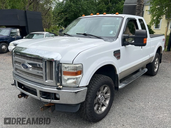 2010 Ford F-350 z VIN 1FTWX3BR4AEA62265, wystawiony jako Copart lot #57976805 z przebiegiem 143 041 mil mil oraz Czysty tytuł • Clean title. Historia ofert i sprzedaży dostępna na DreamBid. Obrazek 2.