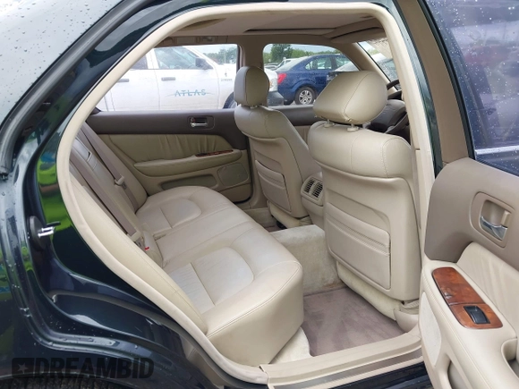 1995 Lexus LS 400 z VIN JT8UF22E4S0012626, wystawiony jako IAAI lot #42487777 z przebiegiem 215 469 mil mil oraz . Historia ofert i sprzedaży dostępna na DreamBid. Obrazek 8.