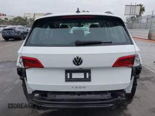2023 Volkswagen Taos S с VIN 3VVDX7B24PM349742, выставлен на аукционе IAAI как лот 42029712 с пробегом 23 472 миль миль и . История ставок и продаж доступна на DreamBid. Изображение 17.