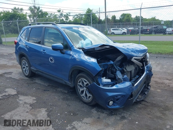 2021 Subaru Forester Premium with VIN JF2SKAFC8MH476063, listed as a IAAI auction lot 42622238 with 89,968 mi miles and . Bid and sale history available at DreamBid. Image 1.