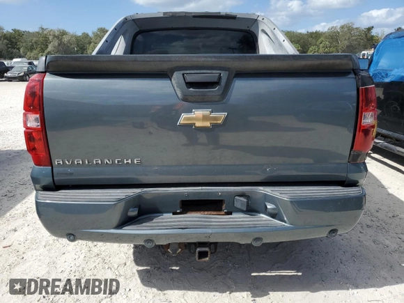 2008 Chevrolet Avalanche LT w/1LT with VIN 3GNEC12JX8G102168, listed as a Copart auction lot 78818614 with 0 mi miles and Salvage Title. Bid and sale history available at carsss.com. Image 6.