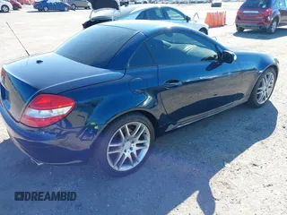 2007 Mercedes-Benz SLK 280 z VIN WDBWK54F67F145453, wystawiony jako IAAI lot #41756983 z przebiegiem 133 608 mil mil oraz . Historia ofert i sprzedaży dostępna na DreamBid. Obrazek 4.