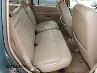 1998 Ford Explorer XL z VIN 1FMZU34E7WZA96759, wystawiony jako Copart lot #47791315 z przebiegiem 138 212 mil mil oraz Czysty tytuł • Clean title. Historia ofert i sprzedaży dostępna na DreamBid. Obrazek 11.