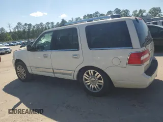 2008 Lincoln Navigator z VIN 5LMFU28588LJ02367, wystawiony jako Copart lot #57727305 z przebiegiem Nie podano mil oraz Tytuł czysty. Historia ofert i sprzedaży dostępna na DreamBid. Obrazek 2.