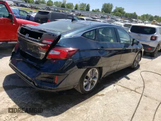 2018 Honda Clarity Plug-In Hybrid with VIN JHMZC5F13JC017742, listed as a Copart auction lot 57843394 with 74,956 mi miles and Salvage Title. Bid and sale history available at carsss.com. Image 3.
