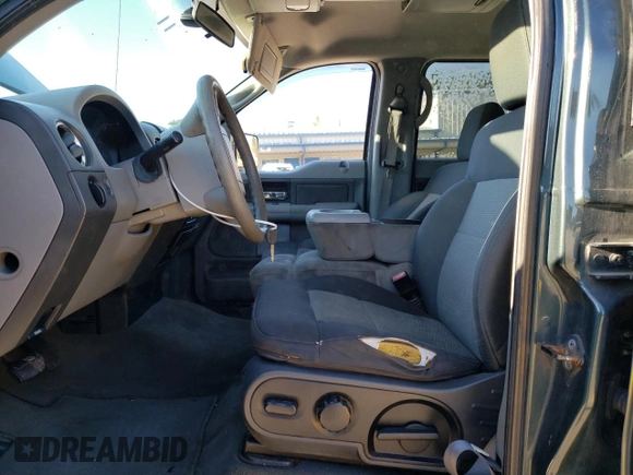 2004 Ford F-150 XLT with VIN 1FTRW14W24KC73820, listed as a Copart auction lot 82416844 with 404,710 mi miles and Clean Title. Bid and sale history available at carsss.com. Image 7.