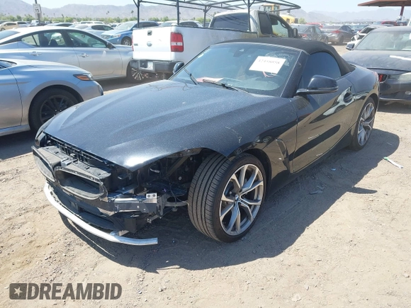 2020 BMW Z4 sDrive30i z VIN WBAHF3C06LWW72769, wystawiony jako IAAI lot #42458058 z przebiegiem 38 448 mil mil oraz . Historia ofert i sprzedaży dostępna na DreamBid. Obrazek 2.