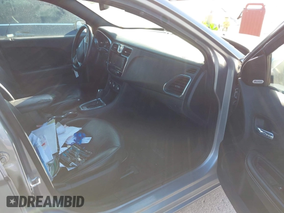 2013 Chrysler 200 Limited with VIN 1C3CCBCG4DN522524, listed as a IAAI auction lot 41732097 with 120,345 mi miles and . Bid and sale history available at DreamBid. Image 5.