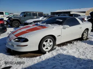1997 Chevrolet Camaro Z28 z VIN 2G1FP22PXV2108247, wystawiony jako Copart lot #42452335 z przebiegiem 45 717 mil mil oraz Szkoda całkowita • Salvage title. Historia ofert i sprzedaży dostępna na DreamBid. Obrazek 1.