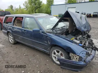 1998 Volvo V70 with VIN YV1LW5575W2504937, listed as a Copart auction lot 52700504 with Not provided miles and Salvage title. Bid and sale history available at DreamBid. Image 4.
