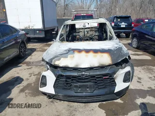 2021 Chevrolet Blazer RS z VIN 3GNKBERS9MS508297, wystawiony jako IAAI lot #41793925 z przebiegiem Nie podano mil oraz . Historia ofert i sprzedaży dostępna na DreamBid. Obrazek 6.
