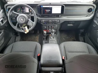 2024 Jeep Wrangler Rubicon X z VIN 1C4RJXR65RW143217, wystawiony jako Copart lot #49298355 z przebiegiem 21 819 mil mil oraz Szkoda całkowita • Salvage title. Historia ofert i sprzedaży dostępna na DreamBid. Obrazek 8.