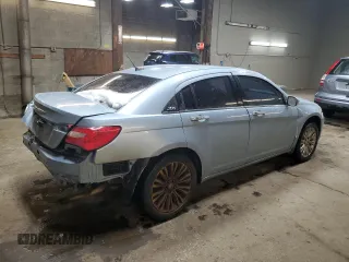 2012 Chrysler 200 Limited with VIN 1C3CCBCB9CN205227, listed as a Copart auction lot 43026755 with 171,943 mi miles and Salvage Title. Bid and sale history available at DreamBid. Image 3.