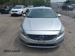 2014 Volvo S60 T5 z VIN YV1612FH2E1285649, wystawiony jako IAAI lot #42371884 z przebiegiem 220 470 mil mil oraz . Historia ofert i sprzedaży dostępna na DreamBid. Obrazek 6.