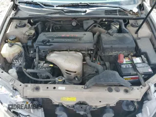 2005 Toyota Camry STD z VIN 4T1BE32K85U098314, wystawiony jako Copart lot #51684685 z przebiegiem 232 792 mil mil oraz Szkoda całkowita • Salvage title. Historia ofert i sprzedaży dostępna na DreamBid. Obrazek 11.