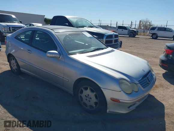 2002 Mercedes-Benz C 230/260/280/320 with VIN WDBRN47J72A341633, listed as a IAAI auction lot 41773975 with Not Provided miles and . Bid and sale history available at DreamBid. Image 1.